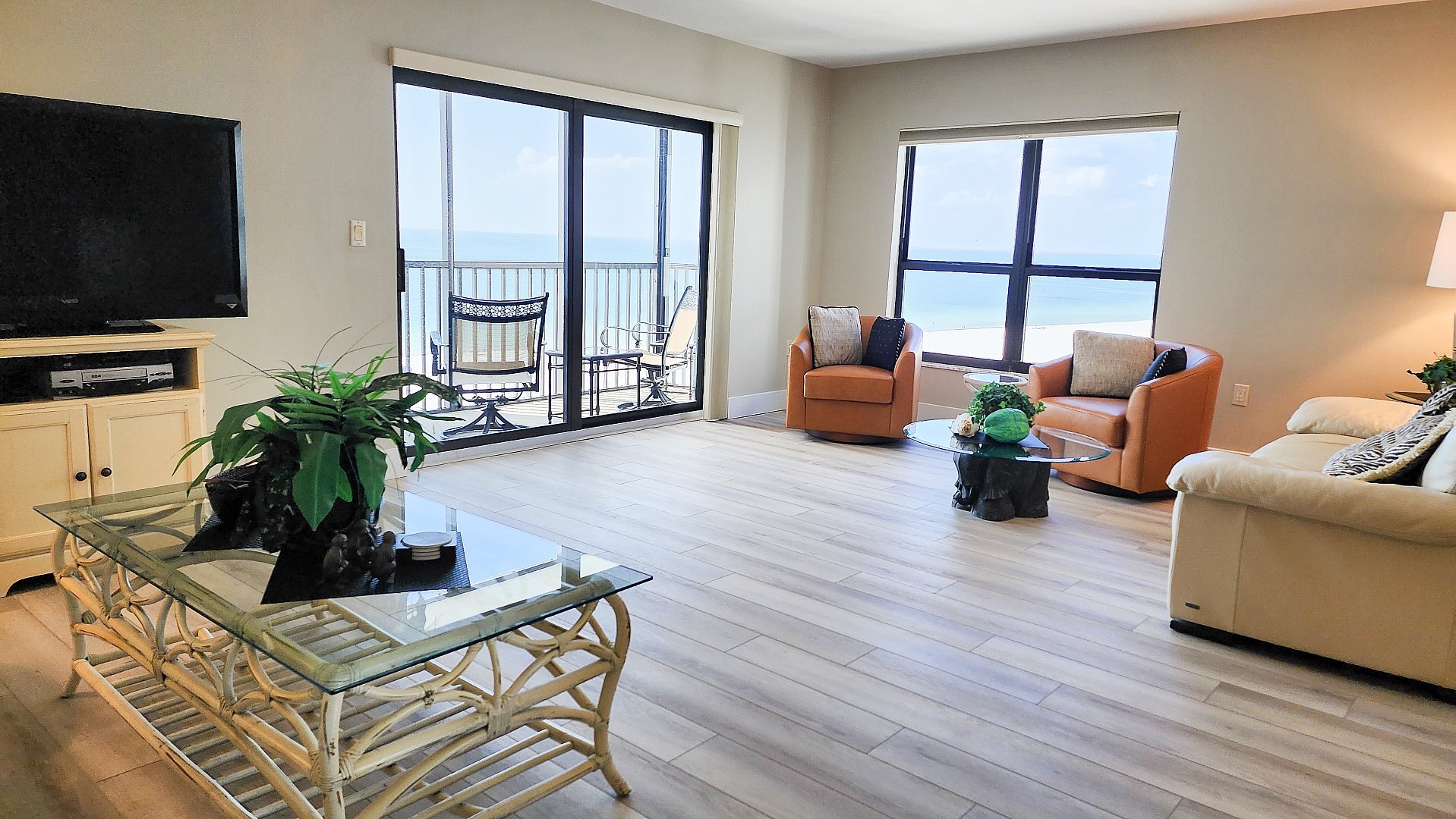 1104 - 6612 Building in Fort Myers Beach, FL